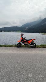 KTM 690 smr
