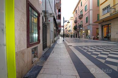NEGOZIO A PESCARA