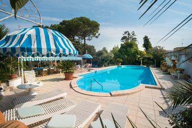 VILLA OASI - Appartamento - Piscina - Parco - P