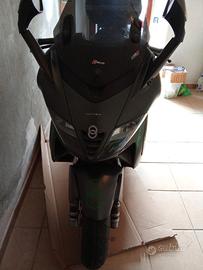 Scooter Gilera Nexus 500