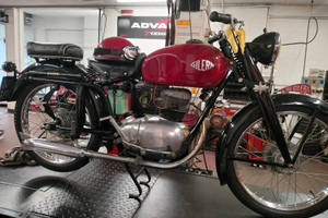 Gilera turismo 150 (1954)