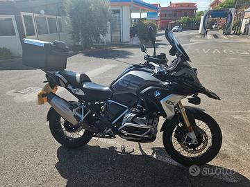 BMW R1250GS