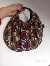 Borsetta in tessuto africano 