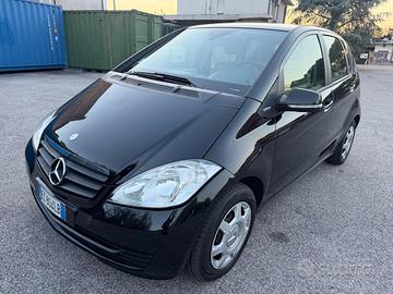 MERCEDES-BENZ A 160 BlueEFFICIENCY Special Editi