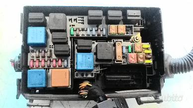 CENTRALINA PORTA FUSIBILI OPEL Corsa D 5P 2° Seri