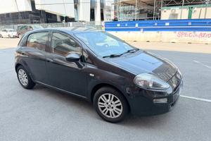 FIAT PUNTO CON KM SOLO 50 MILLE