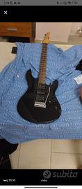 chitarra elettrica Yamaha erg 121