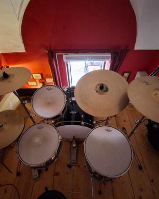 Batteria Acustica Pearl Export + Set Sabian AAX