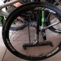 Ruote 28" carbonio ZIPP 303 per tubolari, no-disc