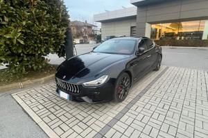 Maserati Ghibli 3.0 V6 430cv S GranLusso Q4 a...