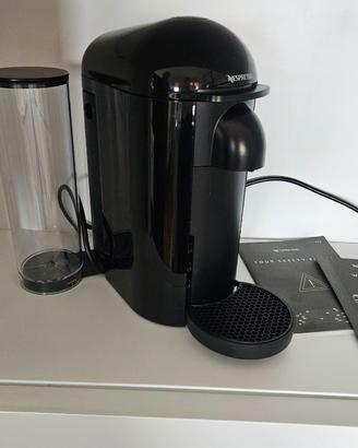 Nespresso Vertuo Plus Deluxe Nera