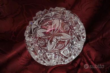 Posacenere cristallo massiccio molato Kg 1,5