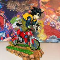 Statuetta Goku bici Dragonball