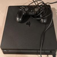 Playstation 4 con 3 giochi + giochi pc