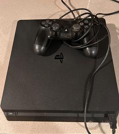 Playstation 4 con 3 giochi + giochi pc