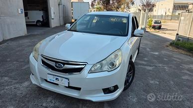Subaru Legacy Station Wagon Legacy SW 2.0i Trend b