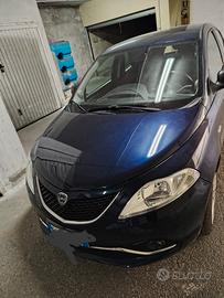 Lancia y multijet 95cv  come Nuova 