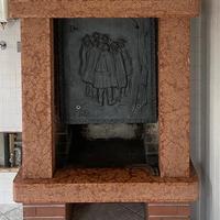 Caminetto in marmo smontato