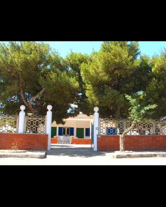 Costa merlata (Ostuni) villa 7 posti al mare