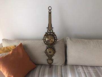 Orologio e barometro