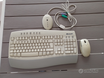 Tastiera + mouse wireless per pc