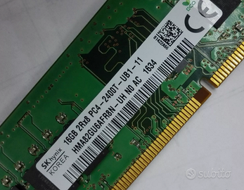 SK Hynix 16 GB DDR4 2400 MHz HMA82GU6AFR8N-UH