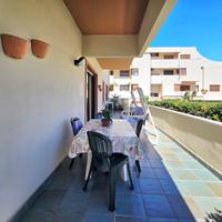 Appartamento con ampio terrazzo e doppio ingresso