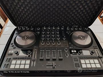 Native Instruments Traktor S4 MK3