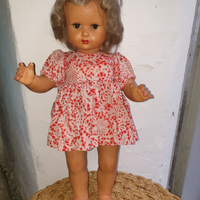 Bambola Vintage anni '50 in gesso, con abiti