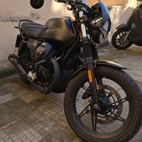 Moto Guzzi V7 IV - 2021