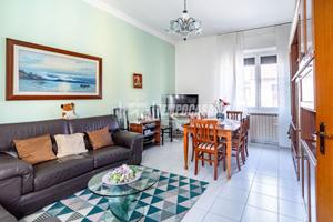 BILOCALE CON BALCONE