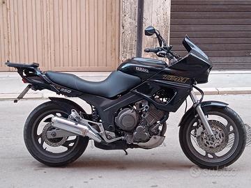 Yamaha TDM 850 - 1991