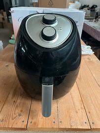 Friggitrice ad aria 5 litri.