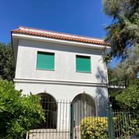 Rif. 174 locazioni brevi disponibile da giugno a s