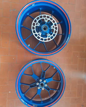 cerchi rsv tuono gen 2 rsv4