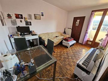 Bilocale all'ultimo piano