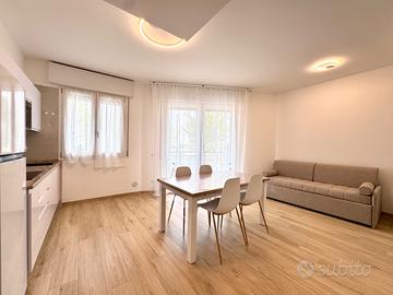 Nuovo due camere con piscina cavallino