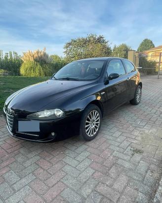 Alfa Romeo 147