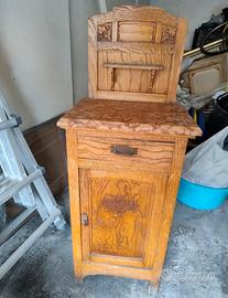Mobiletto vintage in legno massello con marmo