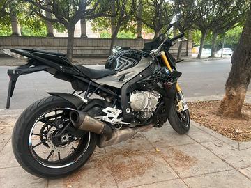 Bmw S1000r del 2016