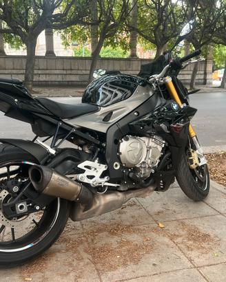 Bmw S1000r del 2016
