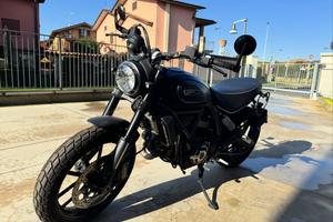 Ducati scrambler icon dark 2022