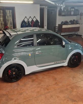 695 abarth 70anniversario