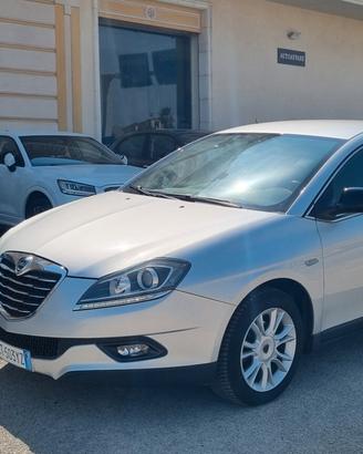 Lancia Delta 1.6 MJT DPF Gold cambio automatico
