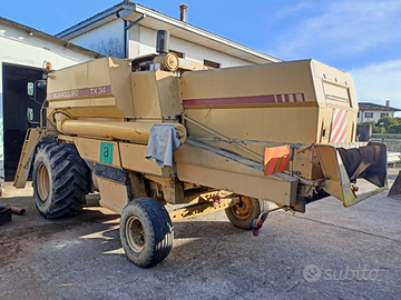 Mietitrebbia New Holland Tx34/1