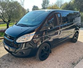 Ford tourneo custum