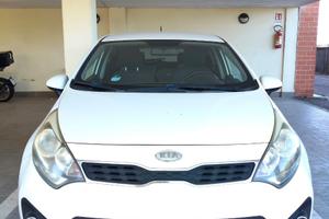 Kia Rio 2013