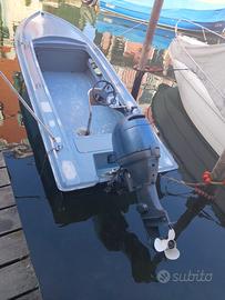  cofano Dese con motore Yamaha 40 50 4 tempi 