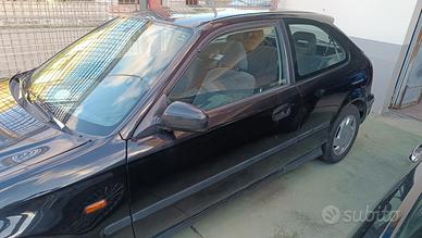 Honda Civic VI (sinistrata)