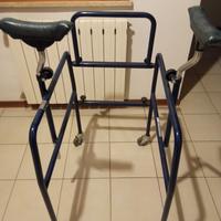 Deambulatore ascellare